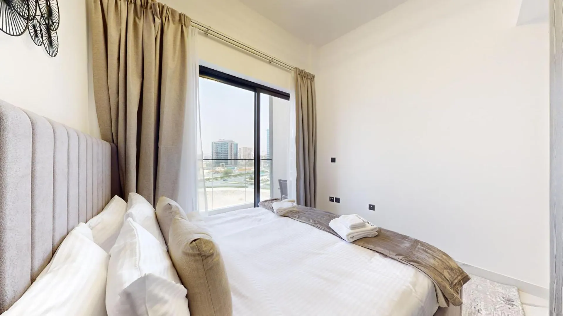 Trps - Gardenia Living, Arjan - 2Br Trendy Retreat Set In A Top-Tier Location Dubai Daire
